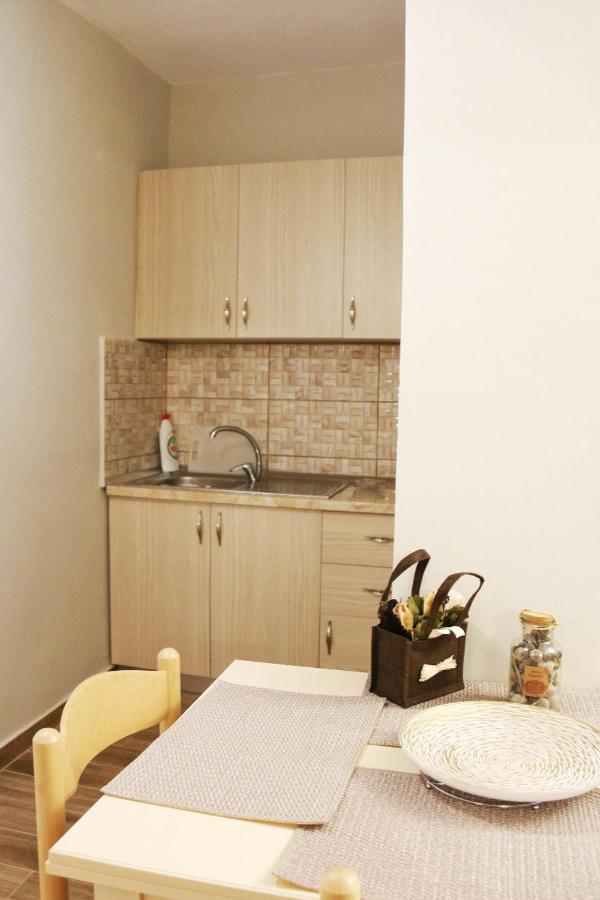 New Bazaar Arben'S Apartment ติรานา ภายนอก รูปภาพ
